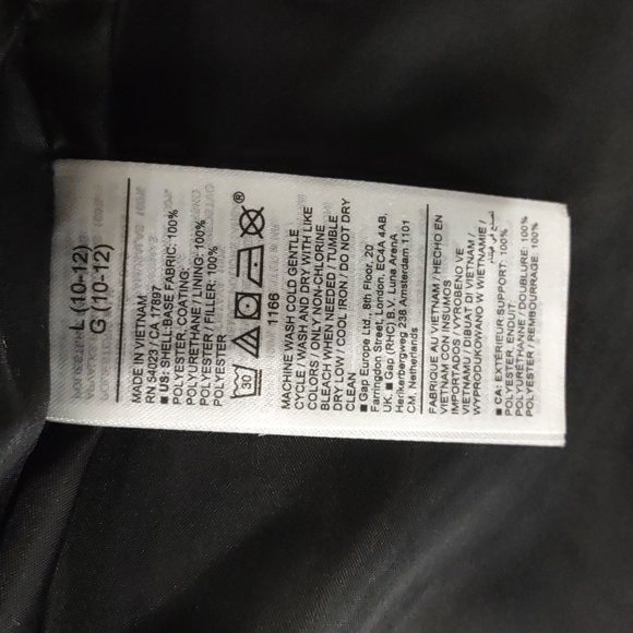 OLD NAVY VEST. - Picture 12 of 13